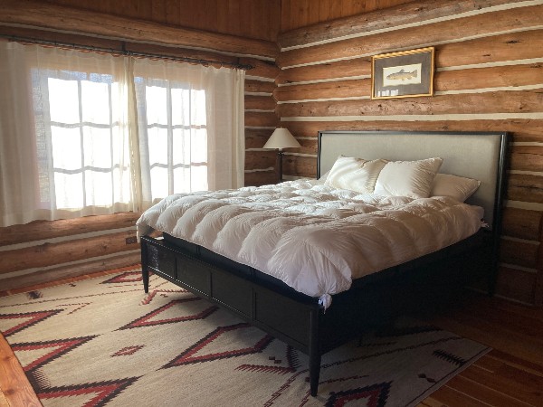 Owner's Lodge - Whispering Pines Suite